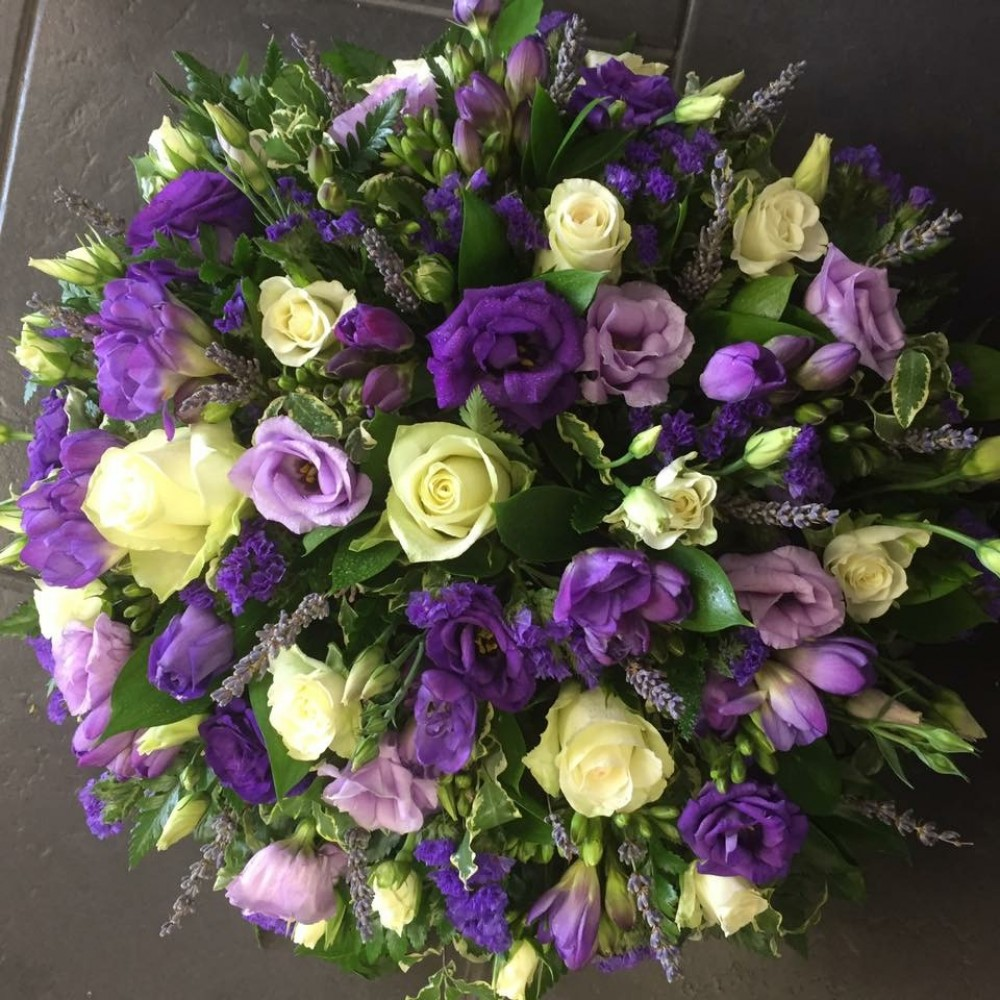 Rose & Freesia Posy Pad