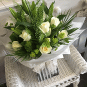 White Lily & Rose Handtied
